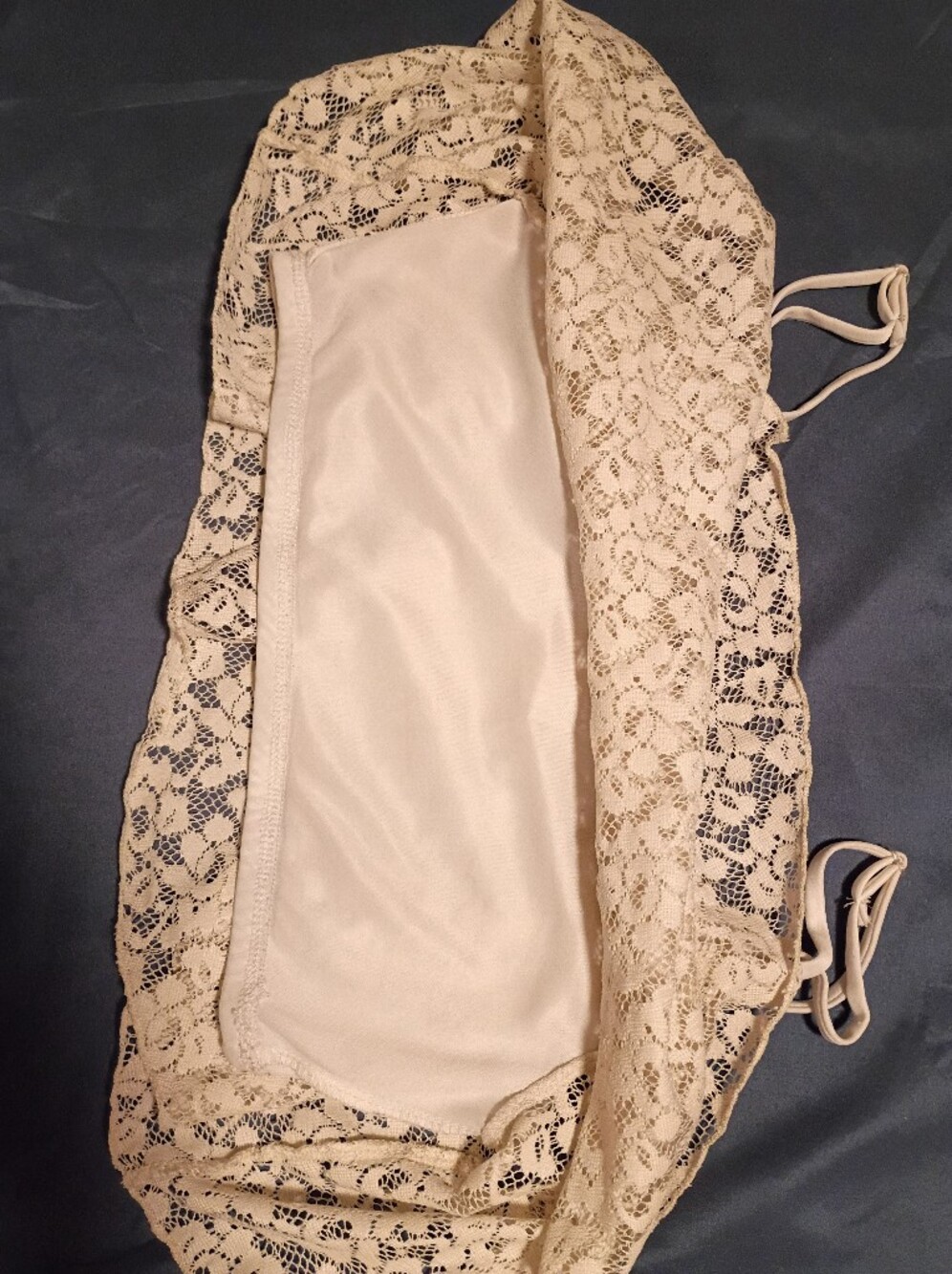 Kirra Ivory Lace Crop Top - Picture 8 of 8
